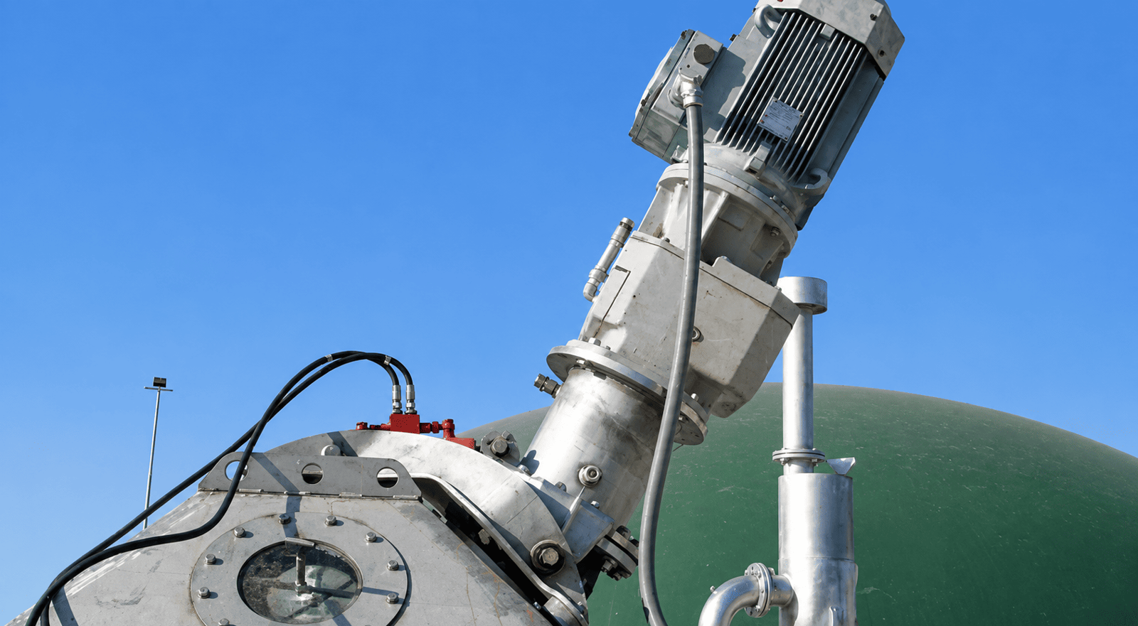 Doda digester mixer installed on a tank